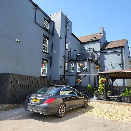The Royal Oak Hotel Chapel en le Frith Exterior photo