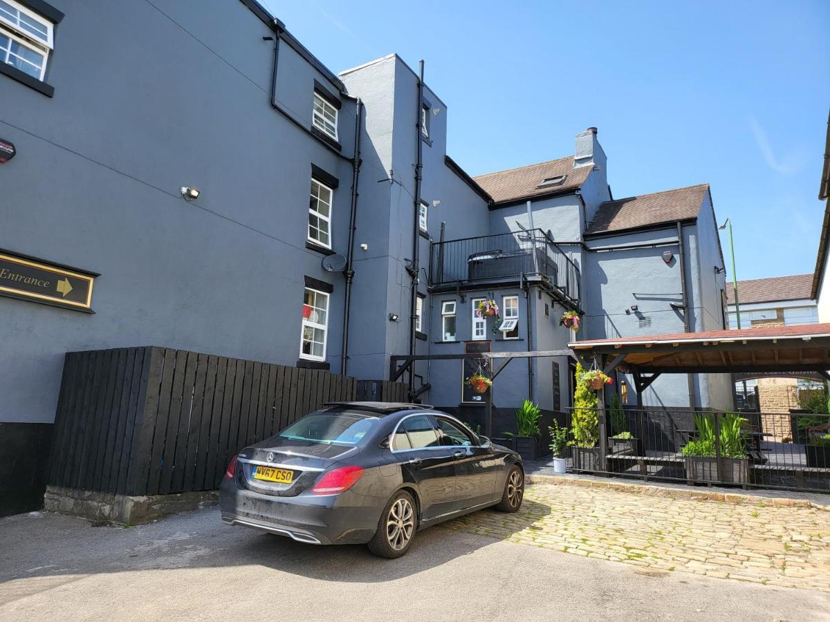 The Royal Oak Hotel Chapel en le Frith Exterior photo